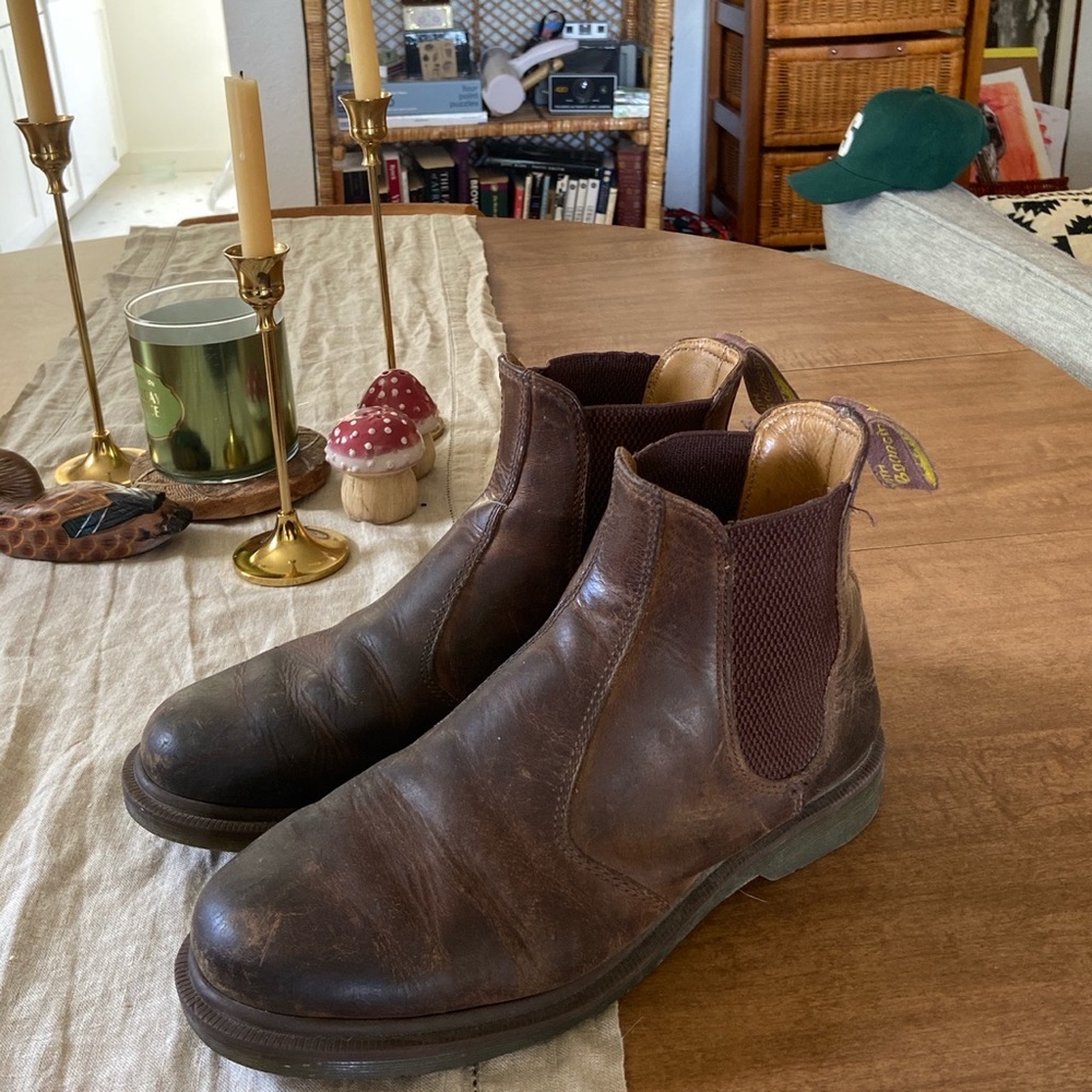 Doc Marten Chelsea Boots